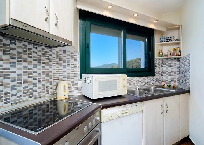 Διαμέρισμα Giotas Sea View *